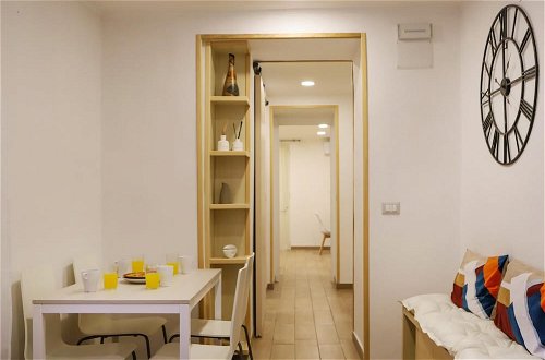 Photo 3 - Cozy Apartment in Chiaia