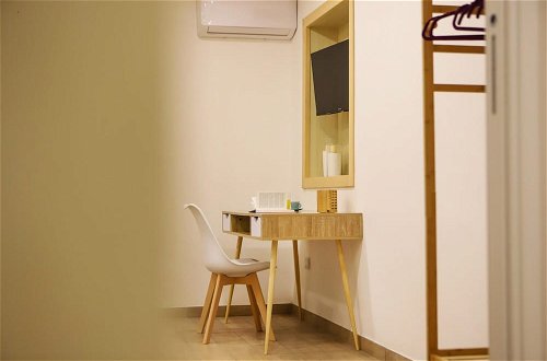 Foto 15 - Cozy Apartment in Chiaia