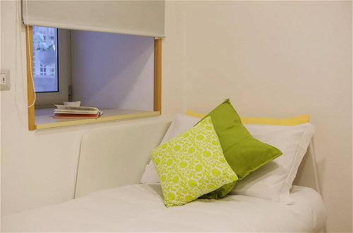 Foto 23 - Cozy Apartment in Chiaia