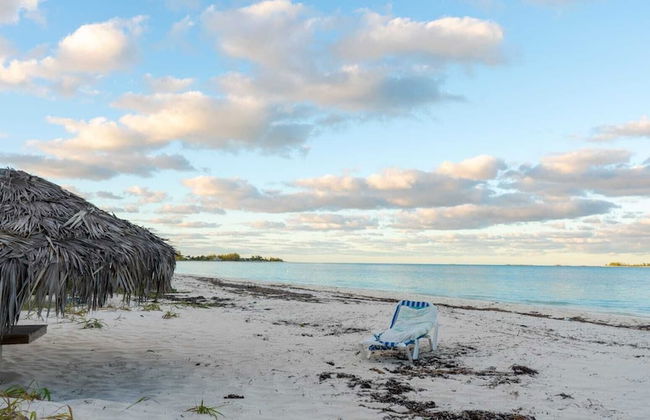 Spacious Villa On The Beach - Foto 48