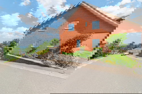 Photo 37 - Holiday Home in Marche-en-famenne With Garden