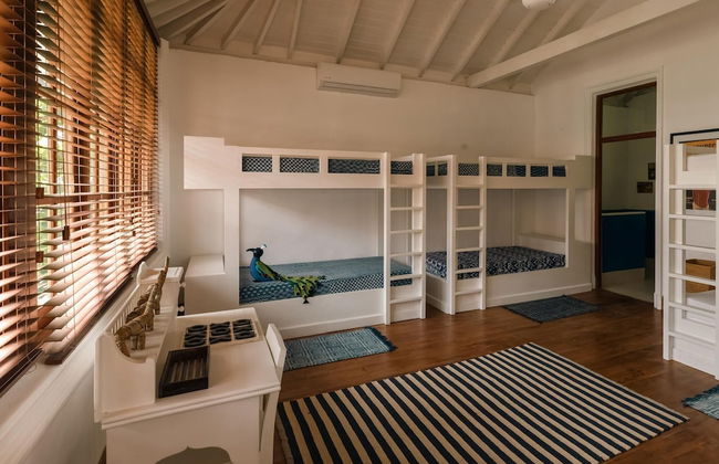 Family Beach Villa Located On An Incredible Beach - Foto 2