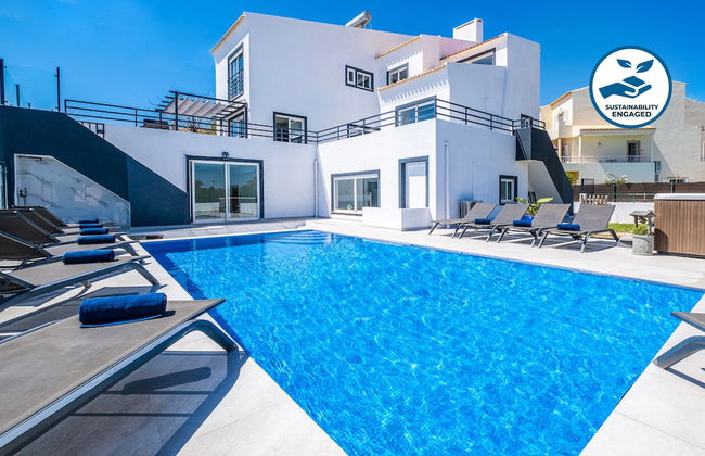 Villa Avalon - Foto 1