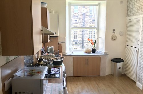Photo 12 - Stunning 3-bed Apartment in Edinburgh