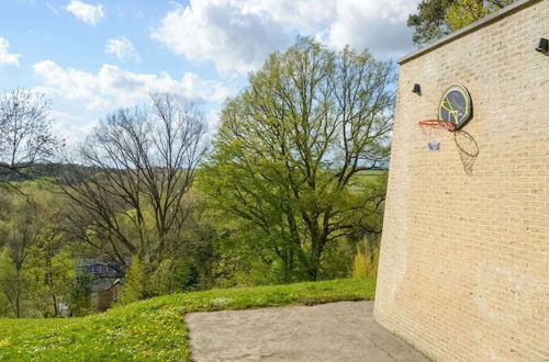 Photo 31 - Picturesque Villa in Bierges With Swimming Pool and Barbeque