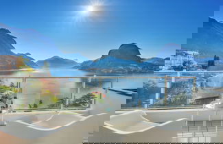 Foto 1 - Honeymoon With Stunning View