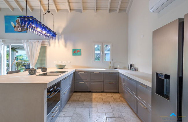 Ocean Breeze Villa with private pool - Photo 14