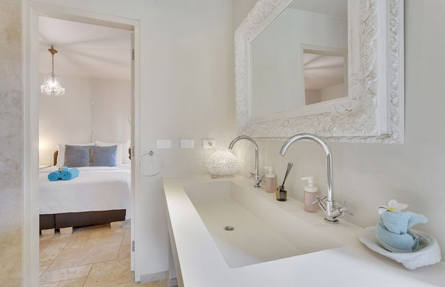 Ocean Breeze Villa with private pool - Photo 39