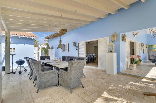 Foto 32 - Ocean Breeze Villa with private pool