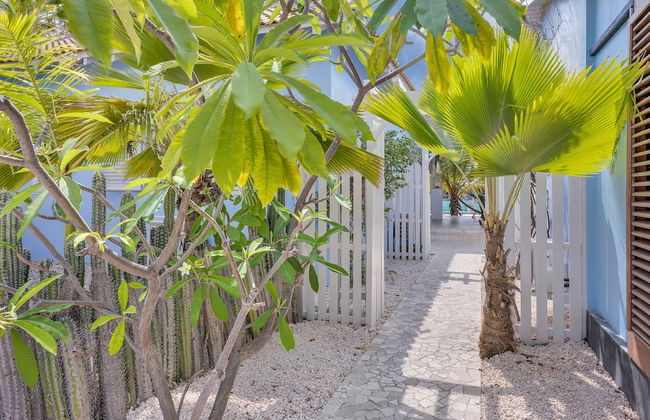 Ocean Breeze Villa with private pool - Photo 62