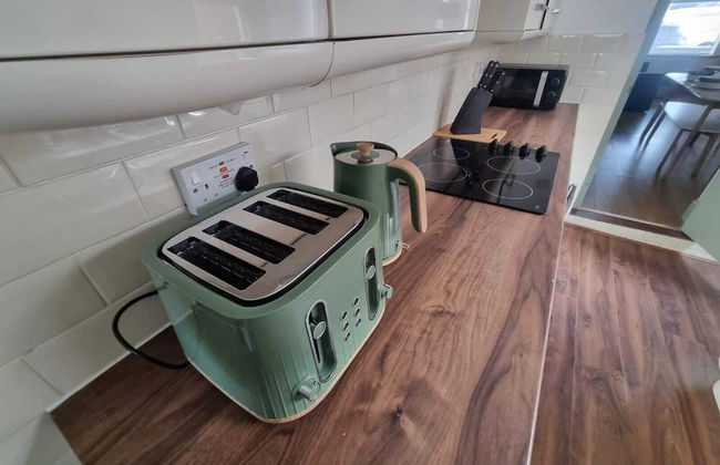 Stylishly Designed House Dartford - Foto 13