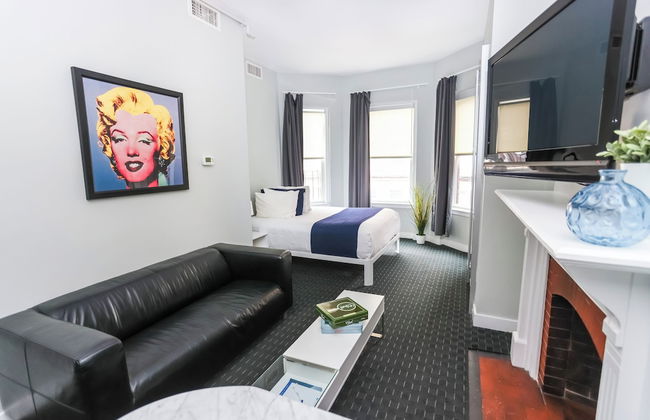 Maverick Suites at 245 Newbury St - Foto 34