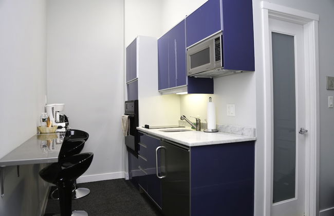 Maverick Suites at 245 Newbury St - Foto 59