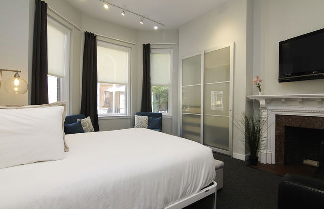 Maverick Suites at 245 Newbury St - Foto 6