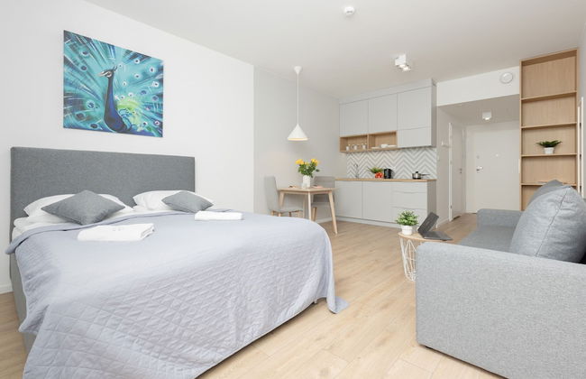 Nocznickiego Studios by Renters - Photo 1