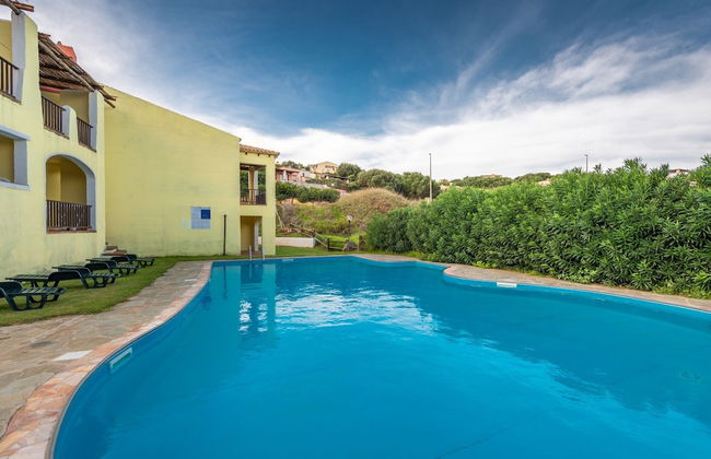 Sea Villas 4IN 1Km From The Beach - Photo 1
