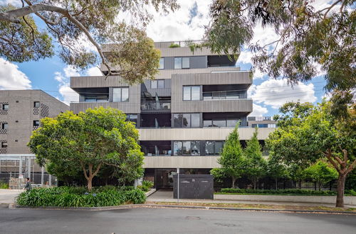 Photo 22 - StayCentral - Hawthorn East - Study, 2 Car spaces