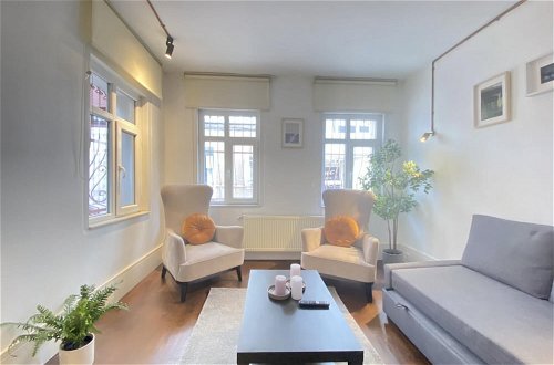 Photo 4 - Missafir Spectacular and Central Flat in Beyoglu