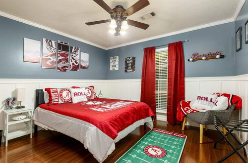 Photo 22 - Gorgeous Alabama Home 4 Miles to Stadium Sleeps 8