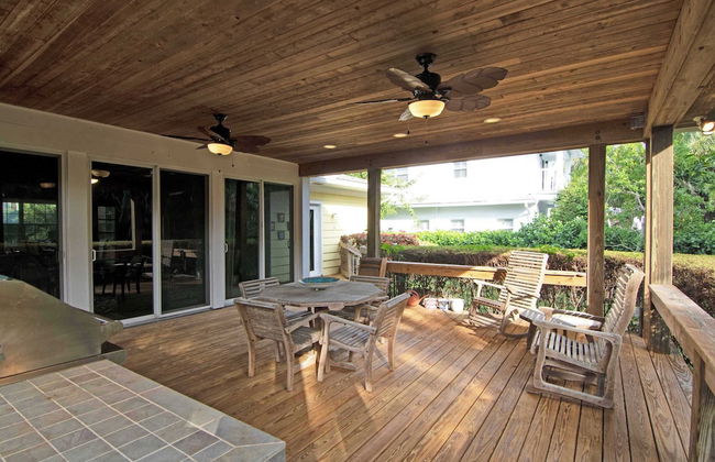 Sun, Shells and Seaspray w/ Lanai - Photo 29