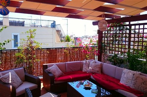 Photo 25 - Elegant Apartment in Acropolis With Roof Garden