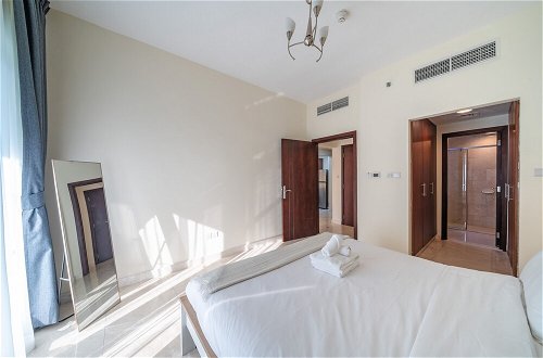 Photo 2 - Spacious Apartment With Balcony in Business Bay