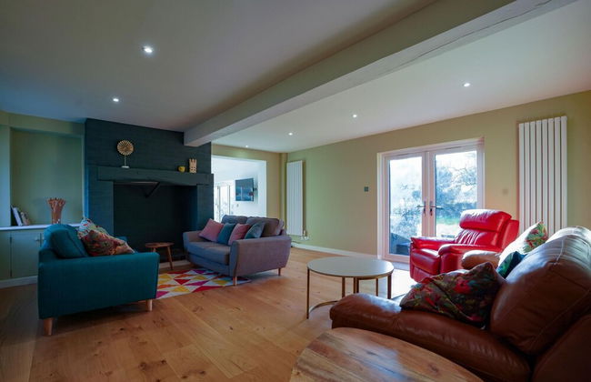 Unique 5BD Farm House Perfect for Relaxing - Foto 18