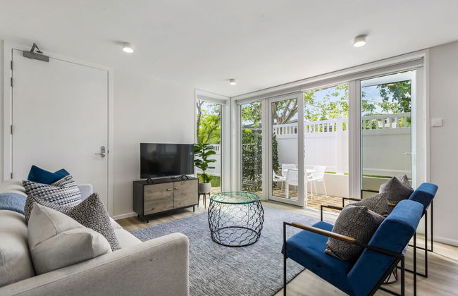 Brand New Retreat Halfmoon Bay-Netflix - Foto 23