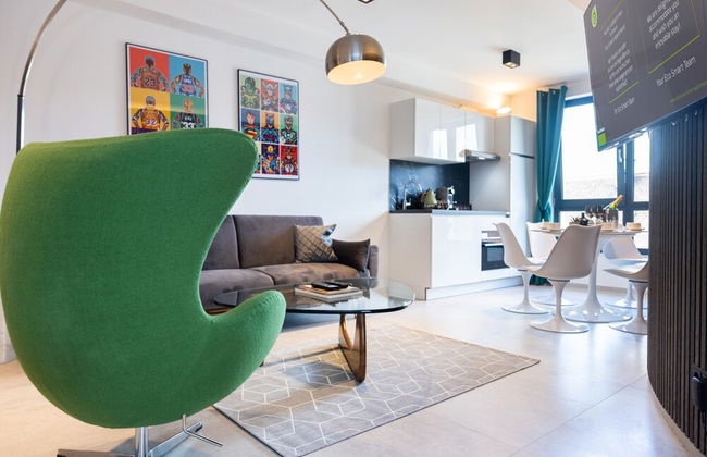 Penthouse at Eco Smart Apartments - Photo 14