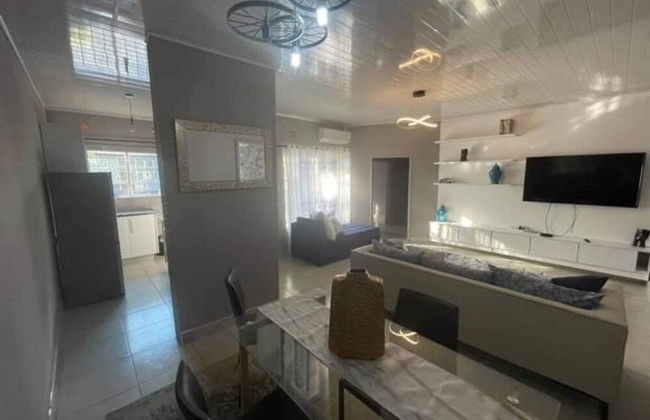 Spacious 2 Bedroomed Semi-detached Fully Furnished Apartment Num01 - Foto 9