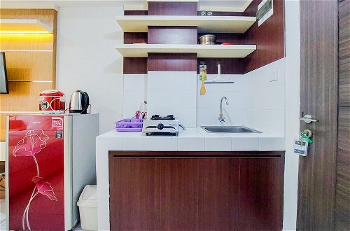 Photo 6 - Homey And Elegant Studio Amazana Serpong Apartment