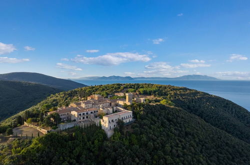 Photo 41 - luxury House In Populonia Above The Sea