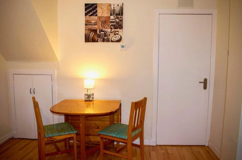 Photo 15 - Welcoming and Homely 2 Bed in Central Location