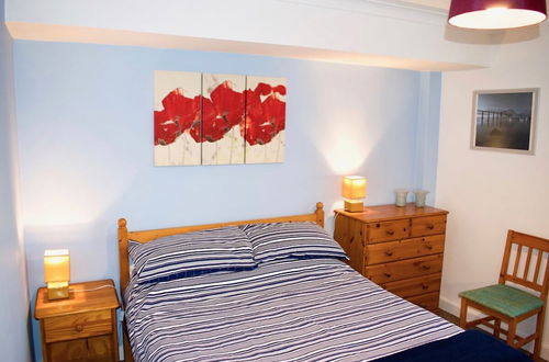 Foto 5 - Welcoming and Homely 2 Bed in Central Location