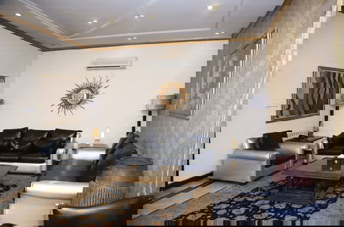 Photo 11 - Safari Club 2 Bahria Town