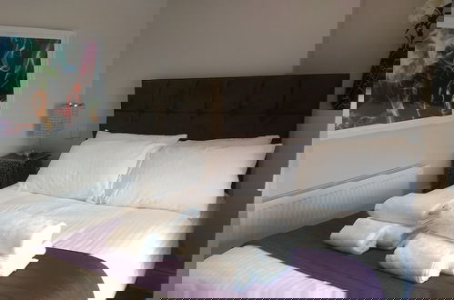 Foto 2 - The Castle Apartments