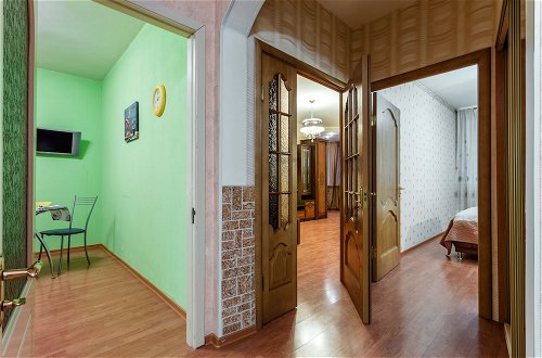 Photo 16 - Hello Apartment on Kolomyazhskiy 26