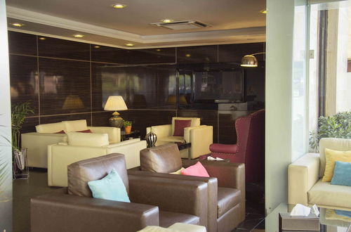 Photo 3 - Al Jamila Suites