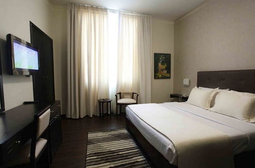 Photo 6 - Al Jamila Suites