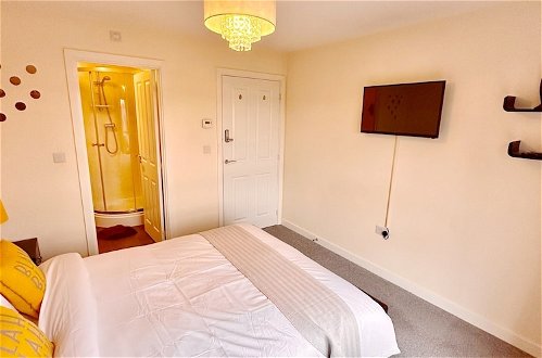 Foto 2 - Luxury 2bed Apartment in Wolverhampton