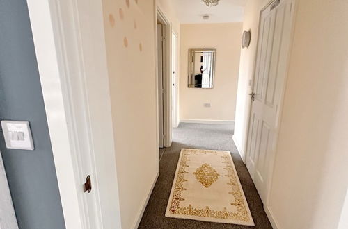 Photo 10 - Luxury 2bed Apartment in Wolverhampton