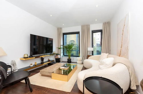 Photo 14 - Stylish and Central 1 Bedroom Flat in Fitzrovia