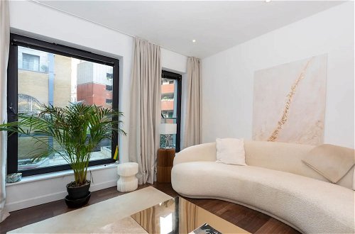 Photo 16 - Stylish and Central 1 Bedroom Flat in Fitzrovia