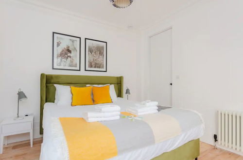 Photo 4 - Luxury 2 Bedroom Garden Flat - Hackney