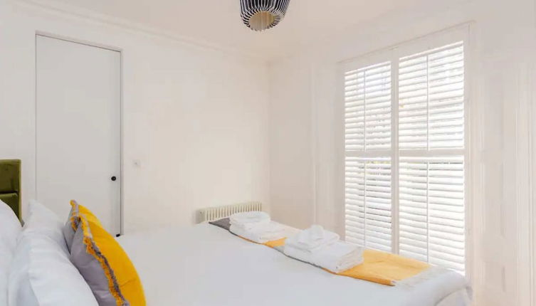 Photo 1 - Luxury 2 Bedroom Garden Flat - Hackney