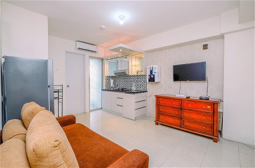Photo 16 - Cozy Living And Modern 2Br Bassura City Apartment