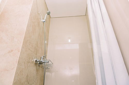 Photo 11 - Best Deal And Comfy Studio At Transpark Bintaro Apartment