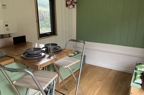 Foto 7 - 1 Bed Converted Railway Wagon Near Crickhowell