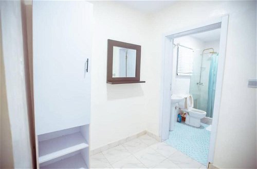 Photo 10 - Immaculate 1-bed Apartment in Lagos