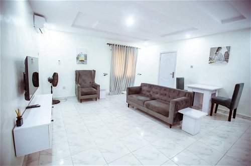 Photo 12 - Immaculate 1-bed Apartment in Lagos